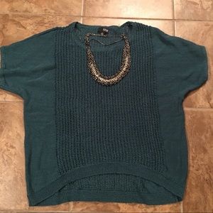 Short sleeved sweater